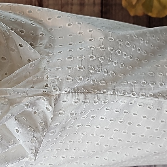 NEW A•NEW•DAY WHITE LINED EYELET LANTERN SLEEVE PULLOVER BLOUSE TOP - Picture 9 of 14